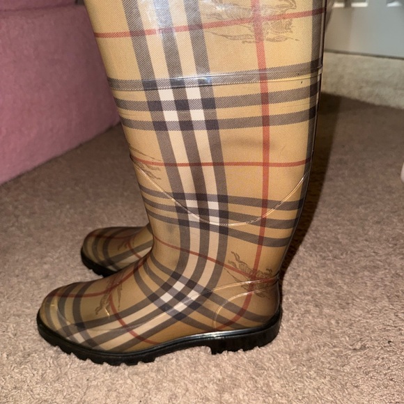 Burberry Women's Checkered Rain Boots - Beige and Black - Picture 2 of 2